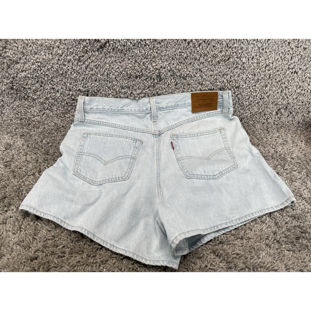Levi's Strauss Women's ALine Denim Shorts 34"High Rise Waist Light Wash 5 Pocket - Picture 2 of 8